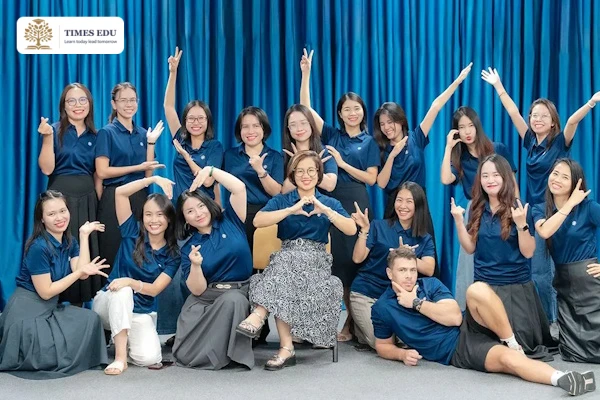 Gia sư trường Quốc tế True North 2026: Kèm 1-1 sát chương trình